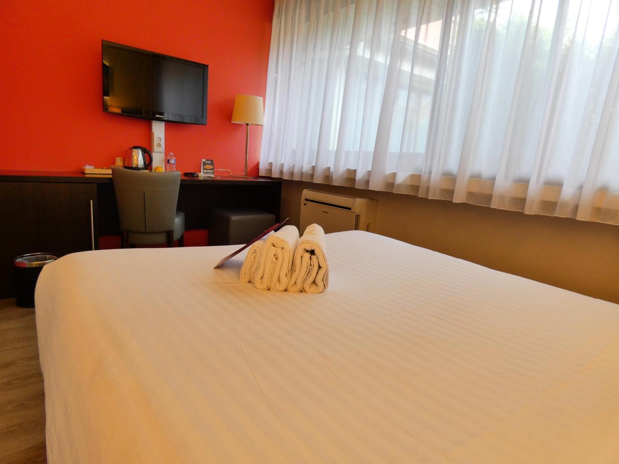 Contact Hotel Be Guest Limoges Sud מראה חיצוני תמונה